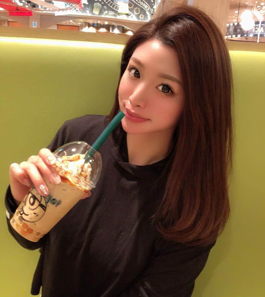 LIHOCOのグルメインスタ