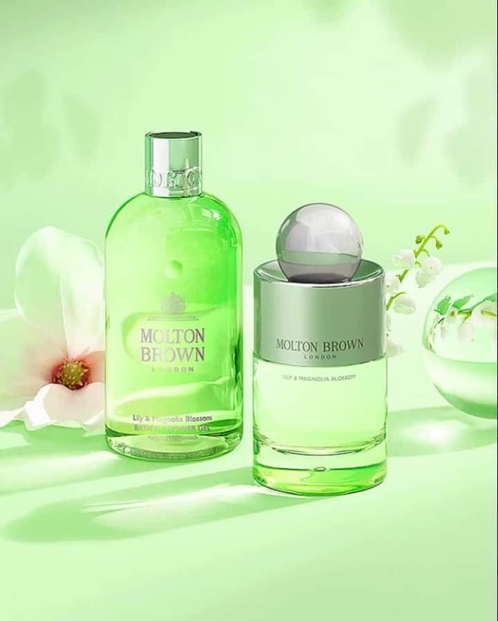 モルトンブラウンのインスタグラム：「Celebrate the beauty of beginnings with new Lily & Magnolia Blossom, a delicate and joyful, fresh white-floral fragrance. Discover it online now.」
