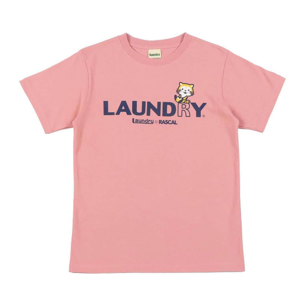 Laundry ランドリーさんのインスタグラム写真 - (Laundry ランドリーInstagram)「1月22日（金）、みんな知っている有名キャラクター、 『あらいぐまラスカル』コラボデザインが発売に🥰  今回のラインナップはTシャツとロンTです！   ロンTはアウターを着ても存在感のあるフロントデザイン👍👍   ロゴにちょこんと座ってみたり、綺麗にお掃除してみたり♪ 愛くるしい姿に癒されます…！  2.3.4枚目: 311-92018 ラスカルコラボTシャツ ￥4,200+tax ユニセックスXS/S/M/L アイボリー/ピンク/ネイビー  5.6.7枚目: 311-92018 ラスカルコラボ ロングスリーブTシャツ ￥5,500+tax ユニセックスXS/S/M/L アイボリー/クリーム/ネイビー  8.9枚目:311-02015 ラスカルコラボTシャツワンピース ￥5,500+tax レディースFREE ネイビー/クリーム  オンラインストア、または店舗通販もご利用いただけます👀✨ 店舗のアカウントはハイライトの『店舗アカウント』をチェック✅  ＿＿＿＿＿＿＿＿＿＿＿＿＿  詳しいお知らせはプロフィールから ブランドサイトをチェック🧐 ⇒ @laundry_official  そしてそして、 #laundry038 をつけて投稿すると LAUNDRY公式アカウントにご紹介されちゃうかも🥰  #laundry #ランドリー #新作 #予告 #あらいぐまラスカル #あらいぐま #ラスカル  #ラスカルコラボ #コラボ #コラボ商品 #tシャツ #tシャツコーデ #ロンt #ロンtコーデ  #ユニセックス#ユニセックスコーデ  #tシャツワンピース #ワンピース #ワンピースコーデ #レディースファッション  #ファッション #ファッションコーデ #コーディネート  #tshirts #codenate #fashion #collaboration #rascal #unisex」1月19日 18時34分 - laundry_official