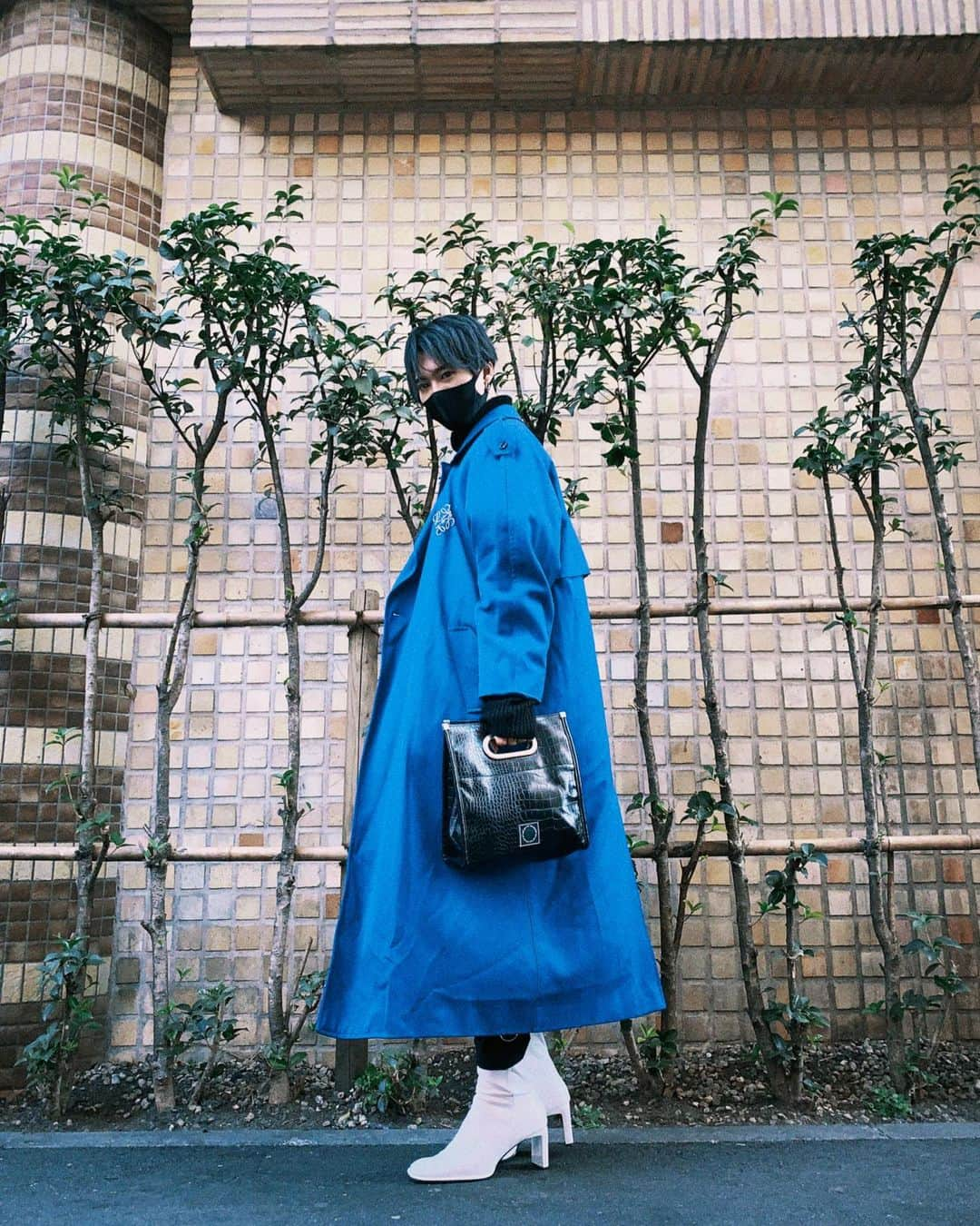 志村禎雄さんのインスタグラム写真 - (志村禎雄Instagram)「@_edt_official  BAG 💙💙  #ootdfashion」1月19日 18時35分 - s.dao_