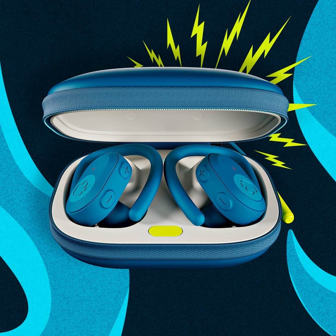 Skullcandy Japanのインスタグラム：「【本日新発売】Push Ultra Determined Blue 本日この後20時よりSkullcandy.jpにて新発売💙⚡️💀  購入特典は @ShaneeBenjamin が描くアートポスター🎨 カスタムデザインされたMood Boostオリジナルの箱に入れてお届け！  今日のストーリーではPush Ultraについてのクイズ⚡️💙是非チェックしてみて下さい💀  #FeelSkullcandy #FeelDetermined #スカルキャンディー #イヤホン  #完全ワイヤレスイヤホン」