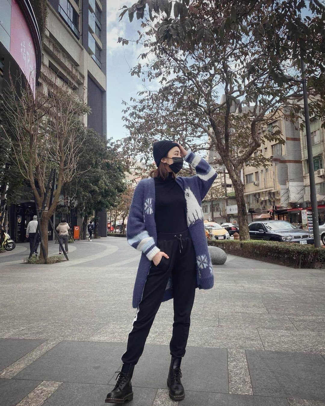 特蕾沙（Teresa）さんのインスタグラム写真 - (特蕾沙（Teresa）Instagram)「Don’t forget your 😷.  #staysafe #stayhealthy #dontforgetyourmask  #😷 #特特的ootd」1月19日 19時14分 - teresa_te.official