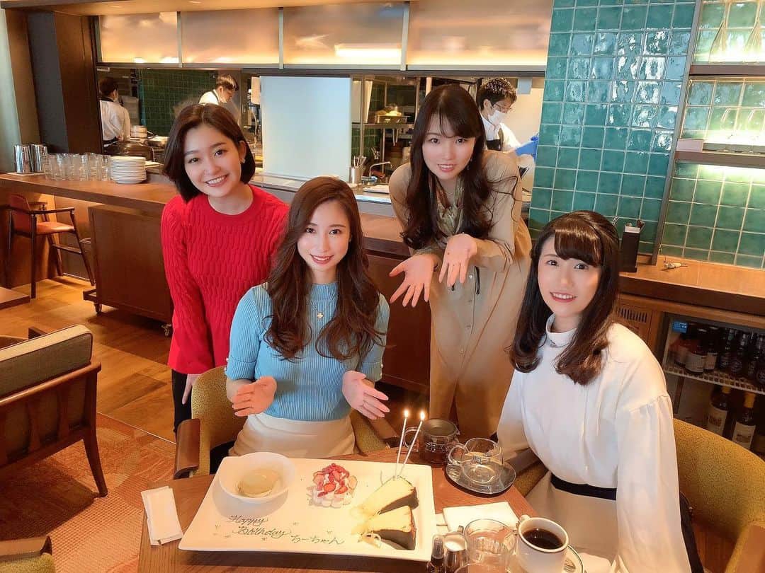Chihiroのインスタグラム：「コロナでなかなか思うように友達と会えないけど、やっぱり会えると楽しいし、女友達だからこその面白さってある😂💓  また会いましょう😌💓 みんな元気でね👋💓  #theaoyamagrandhotel  #青山グランドホテル #ランチ女子会 #女子会ランチ  #青山ランチ #イタリアンランチ」