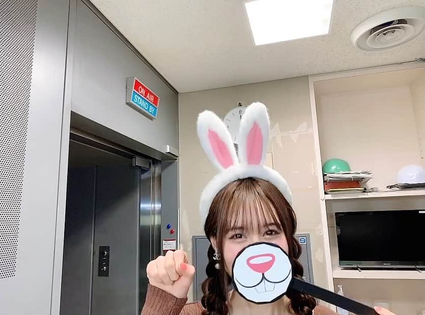 阿部菜渚美さんのインスタグラム写真 - (阿部菜渚美Instagram)「🐇！ #うさぎの日ではなく #鼻の日でした #ビジネスクリック後提供」1月19日 19時42分 - nanami_abe73