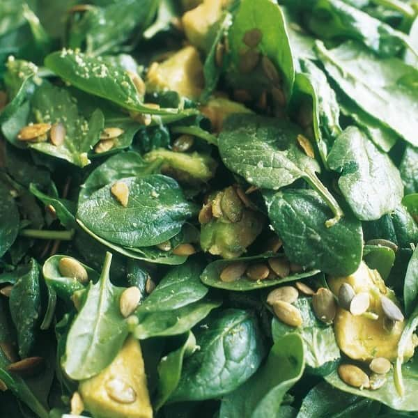 ナイジェラ・ローソンさんのインスタグラム写真 - (ナイジェラ・ローソンInstagram)「#RecipeOfTheDay is really more of a suggestion of something good to eat than an actual recipe: Spinach and Avocado Salad with Pumpkin Seeds – and it’s very welcoming towards any additions you might care to make to it! .  And to get the recipe, either go to nigella.com or click on link in bio. What I mean by this, is that you tap on my name, which will take you to a page that has a link on it that says www.nigella.com/instagram. When you click on this link, it will take you to a page of photographs: click on the photograph you have want the recipe of and you will be taken to it!  . Photograph by James Merrell  #feast #veganuary」1月19日 19時43分 - nigellalawson