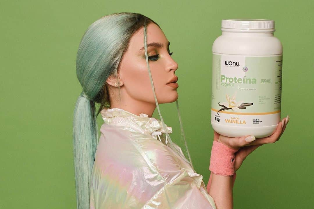 ベリンダのインスタグラム：「Tu mejor aliado para cumplir tus propósitos de este nuevo año!!! Con Proteína Vegetal Wonu sí lo vamos a lograr !! @wonumx 💪🏻🌱🌼」