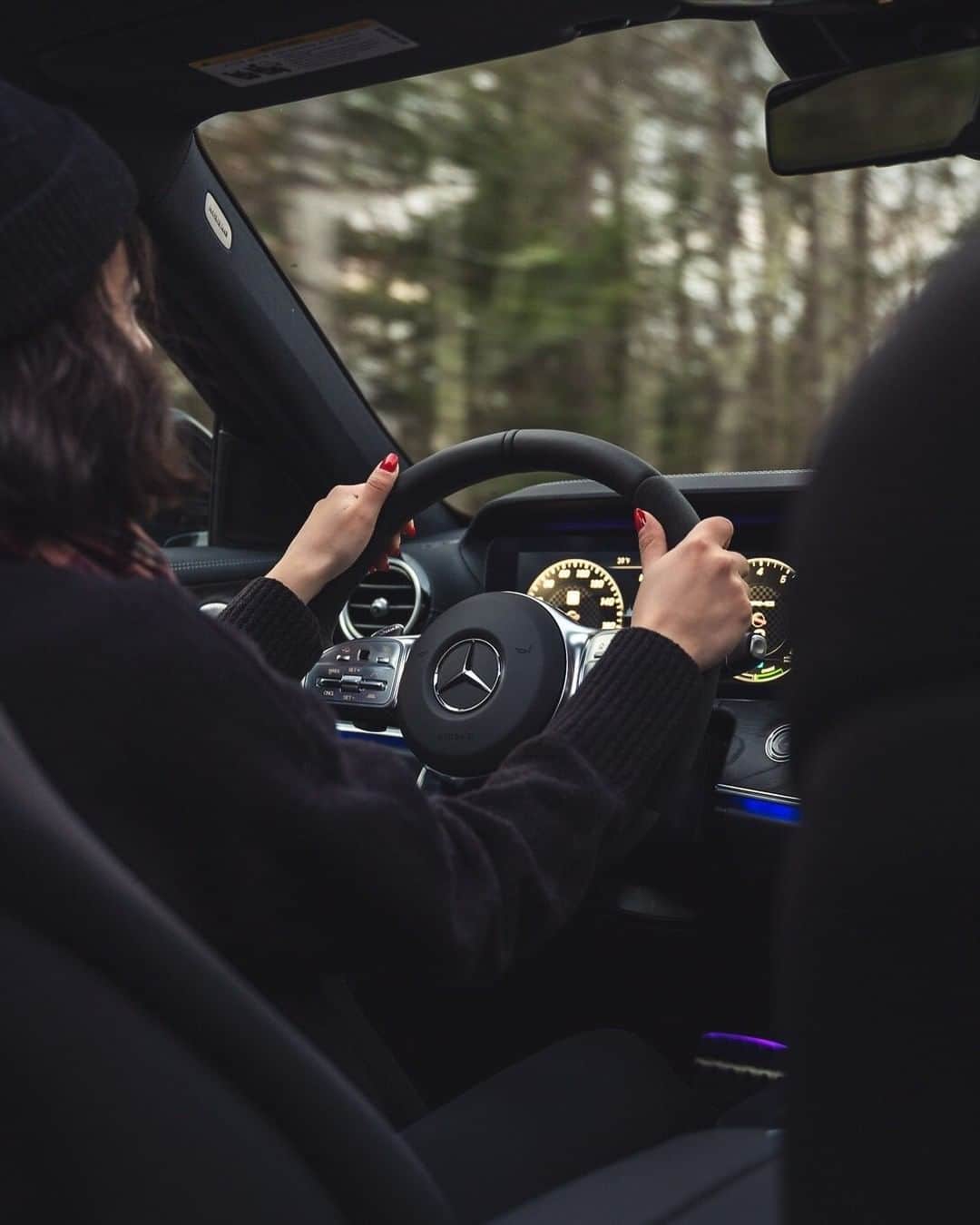 Mercedes AMGさんのインスタグラム写真 - (Mercedes AMGInstagram)「A double shot of luxury and performance.   📷 @jjjjavi for #MBphotopass via @mercedesbenzusa   #MercedesAMG #AMG #DrivingPerformance #EClass」1月20日 2時00分 - mercedesamg
