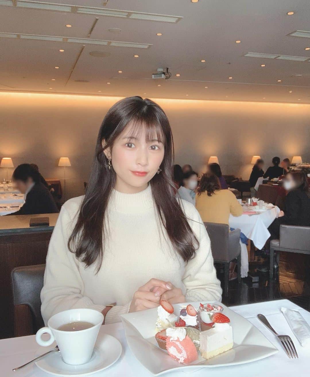 日比野友香のグルメインスタ