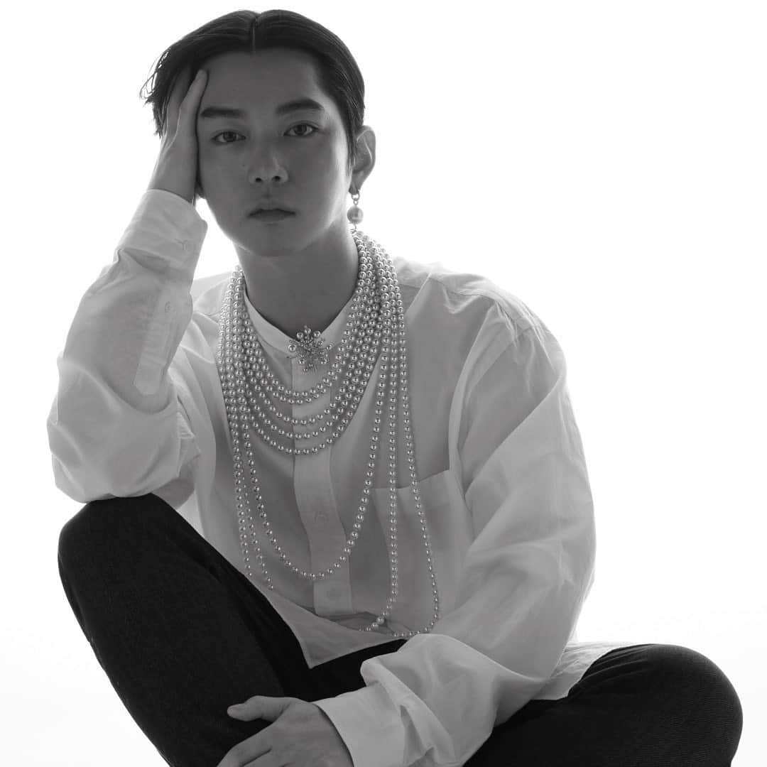 千葉雄大のインスタグラム：「Gender-fluid Pearls」