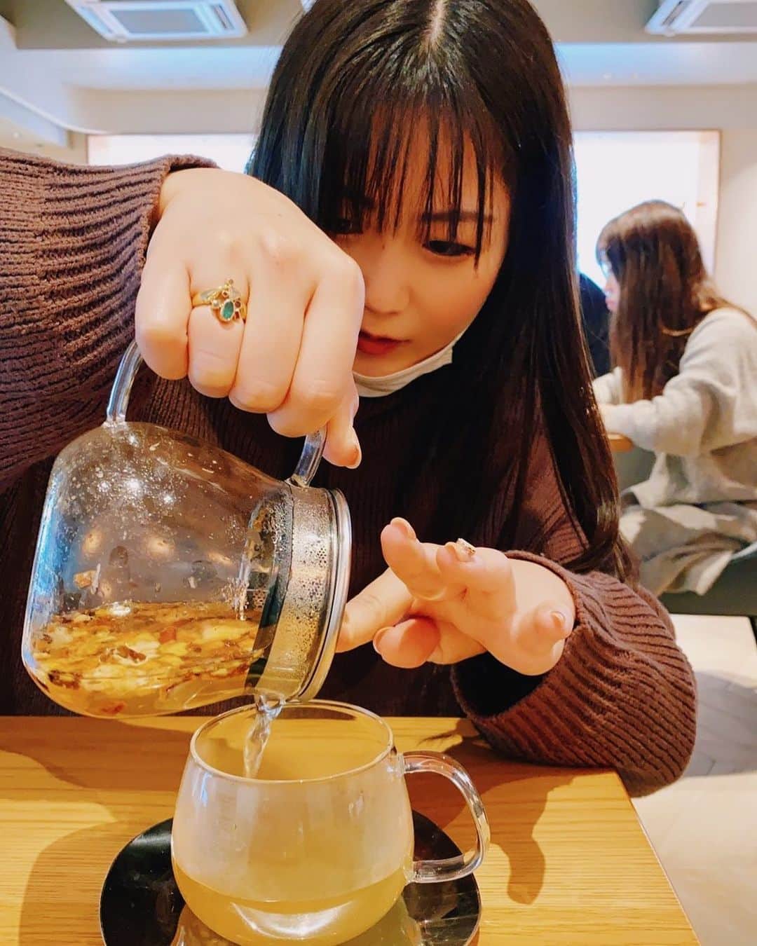 藤田早希のインスタグラム：「30歳最初のブレイクタイム🤫. . . .  #happybirthday #happybdaytome #30歳 #30代 #三十路記念 #happyday . . . .」