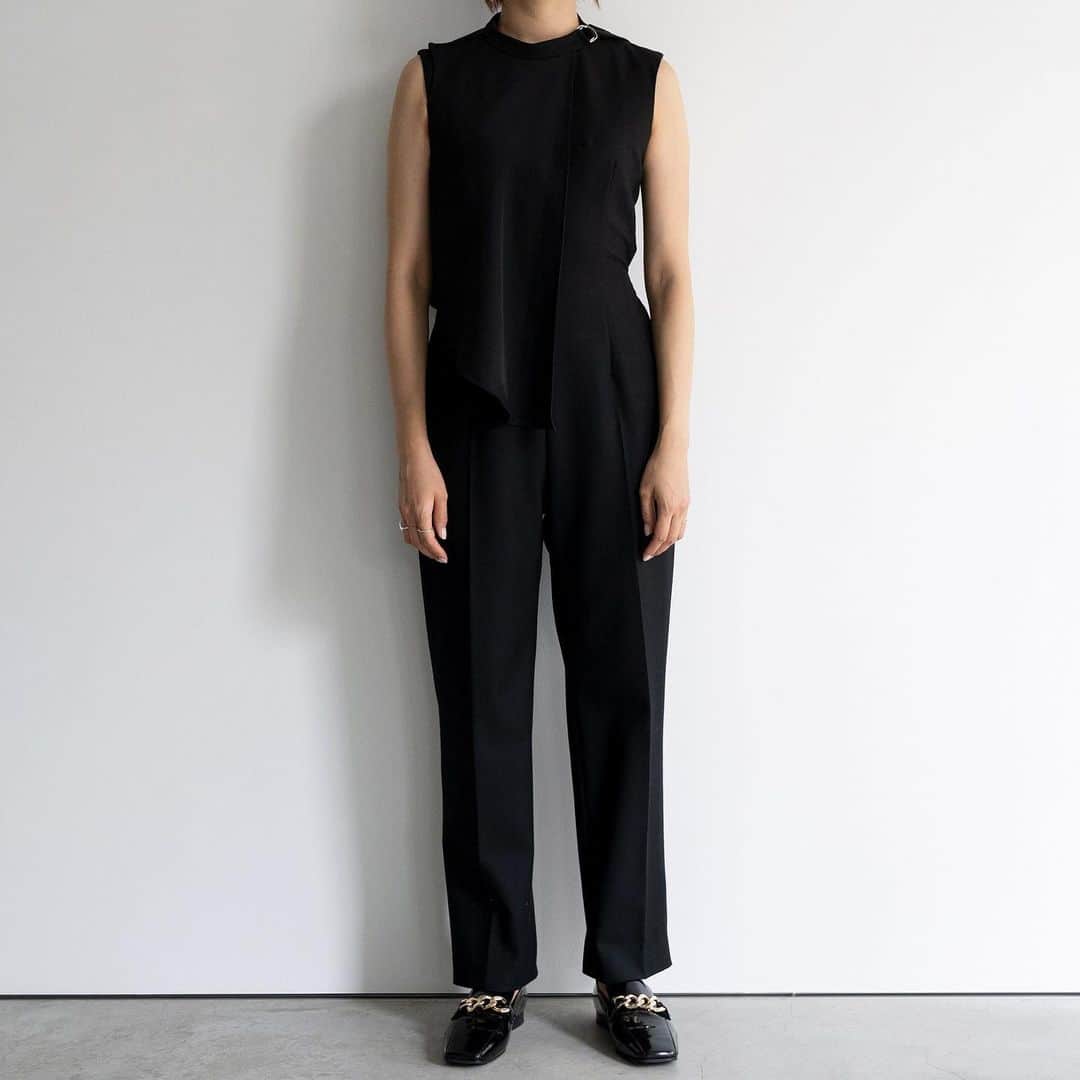 LOVELESS/GUILD PRIME 公式アカウントのインスタグラム：「. 『 YOHEI OHNO Dress line 』  @yohei_ohno  ヨウヘイオオノがオケージョンシーンに向けて作り出すタイムレスなコレクション  画像をタップで商品をご覧頂けます  #loveless  #yoheiohno #newarrivals  #yoheiohnodressline  #fashion #selectshop #trend﻿ #ラブレス #ヨウヘイオオノ」