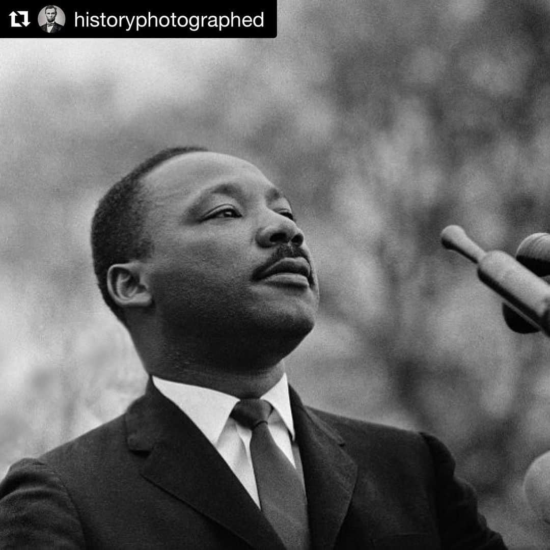ジェリー・ライアンのインスタグラム：「#Repost @historyphotographed ・・・ Our lives begin to end the day we become silent about things that matter.」
