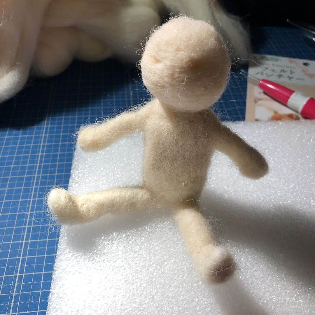 池田有希子さんのインスタグラム写真 - (池田有希子Instagram)「私、また色々始めちゃったけど一体どこへ行くんだろう。  #stopmotionanimation #handmadedoll #diy #homemadeart」1月19日 22時48分 - yukikoikeda