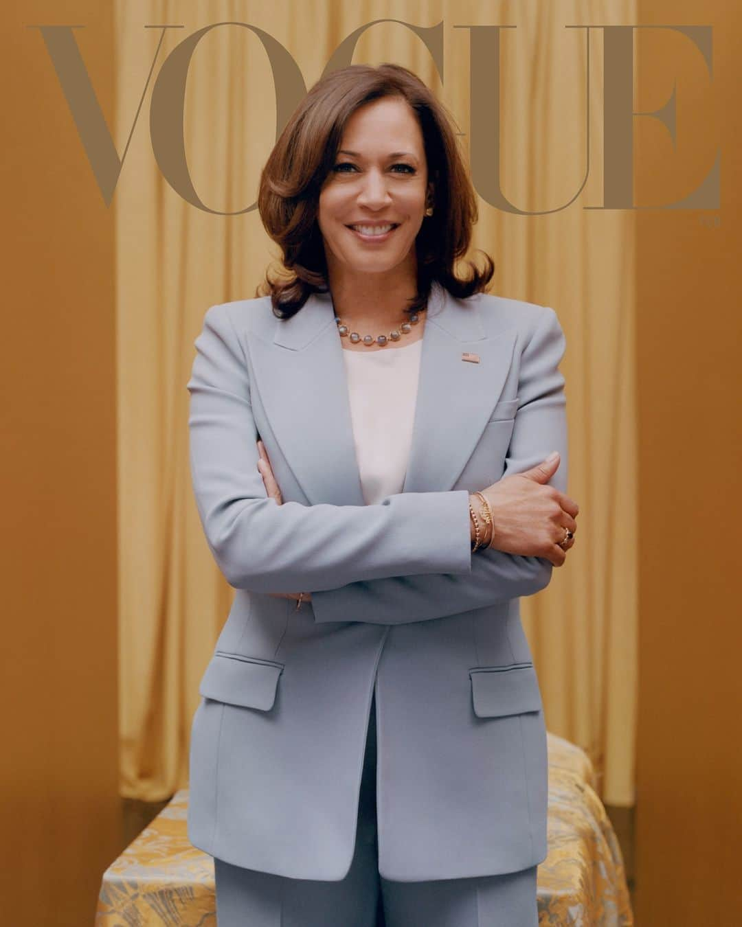 Vogueさんのインスタグラム写真 - (VogueInstagram)「In celebration of this historic moment, we will be publishing a limited number of special edition #InaugurationDay issues, featuring Vice President-elect @kamalaharris.  Tap the link in our bio to purchase your copy now.」1月19日 23時00分 - voguemagazine