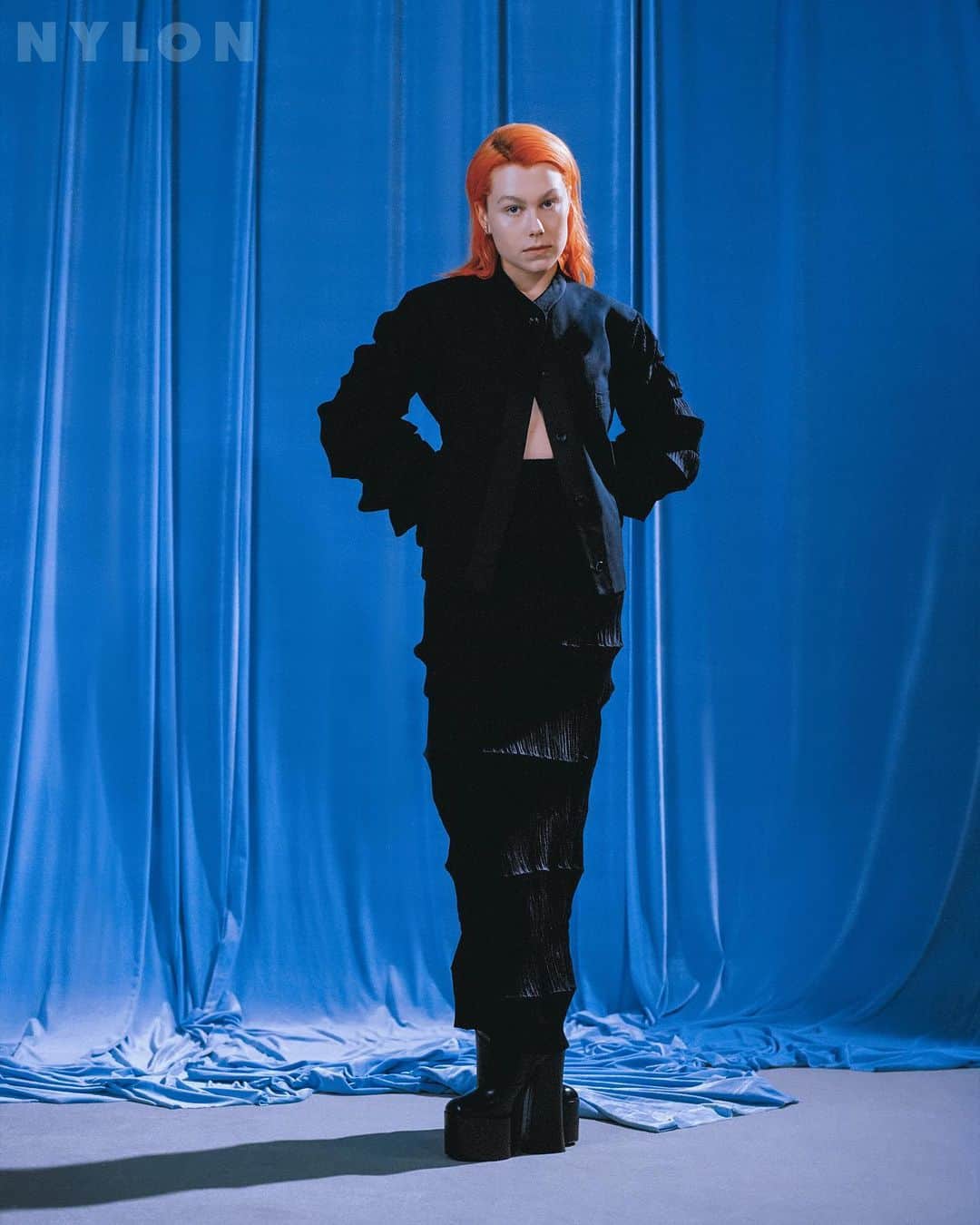 Nylon Magazineさんのインスタグラム写真 - (Nylon MagazineInstagram)「#PhoebeBridgers is fine with fans dissecting her lyrics. “I did that for my whole life,” she tells @mccarthylauren. “I'm like, ‘I wonder if that's about his current girlfriend?’ But then when it's like personal life shit, it's like, ‘Come on, I made this record where I literally name check people, what else do you want from me?’" Read our January cover story on @_fake_nudes_ at the link in bio.⁠⠀ ⁠⠀ Photographer: @paleyfairman⁠⠀ Stylist: @kattypaldos⁠⠀ Hair & Makeup: @nicolewittman⁠⠀ Manicurist: @naokosaita⁠⠀ Set Designer: @robjobdaddy⁠⠀ Bookings: @specialprojectsmedia⁠⠀ Videographer: @samrmiron⁠⠀ VP Of Fashion: @tiffanyreid⁠⠀ VP Of Creative: @karen.hibbert」1月19日 23時29分 - nylonmag