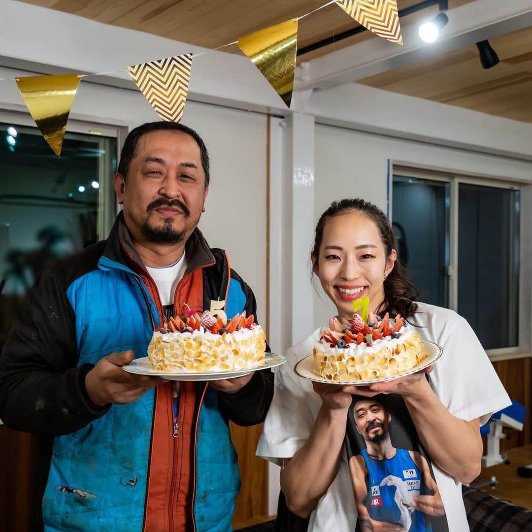 のインスタグラム：「HAPPY BIRTHDAY my Dad!👨🏻🎉 I’m blessed to have a wonderful father like you. You’re the greatest Dad in the world for me! Thank you as always.❤️ ———————————— #KENTAN #生誕祭」
