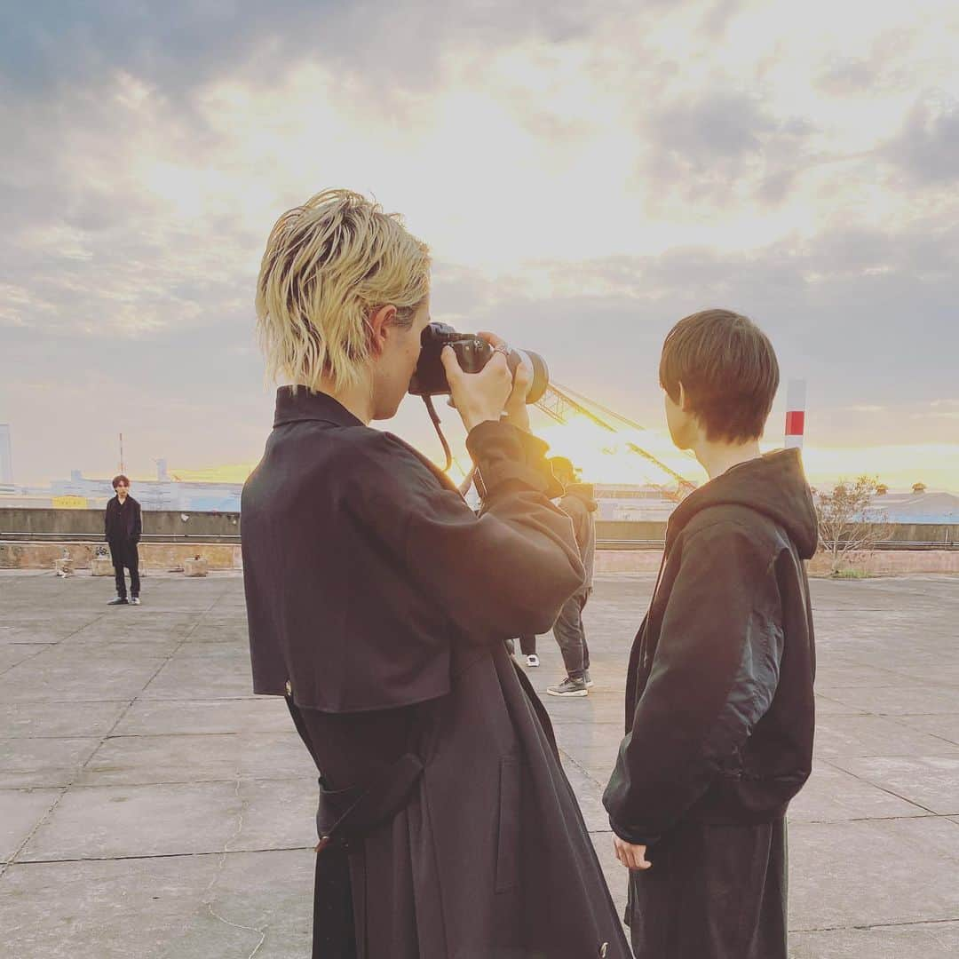 SUPER★DRAGONのインスタグラム：「ジャンカメラ📸 #jean #sougo #ジャン海渡 #伊藤壮吾」