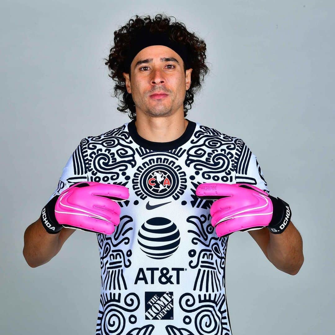 ギジェルモ・オチョアのインスタグラム：「🔥😎 Encuéntrala en @ameshopmx de @clubamerica #somosamérica」