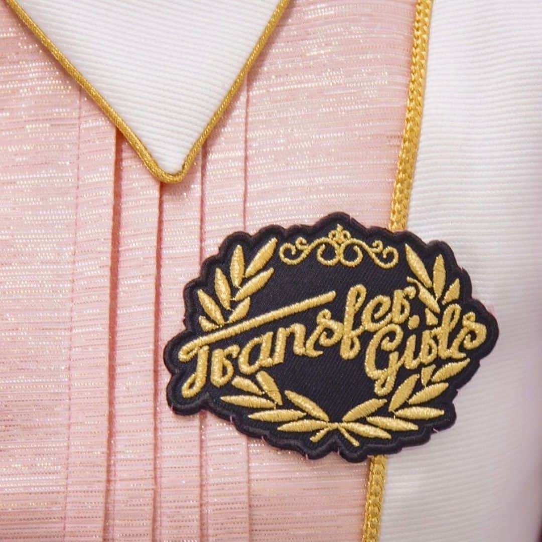 のインスタグラム：「♥︎ ・ ・ 新衣装になりました🌸 ピンク大好き人間の私が ついにピンクの衣装着れた😚幸 ・ ・ ・ #新年 #新衣装 #新体制 #新 #new #2021 #ピンク #春」