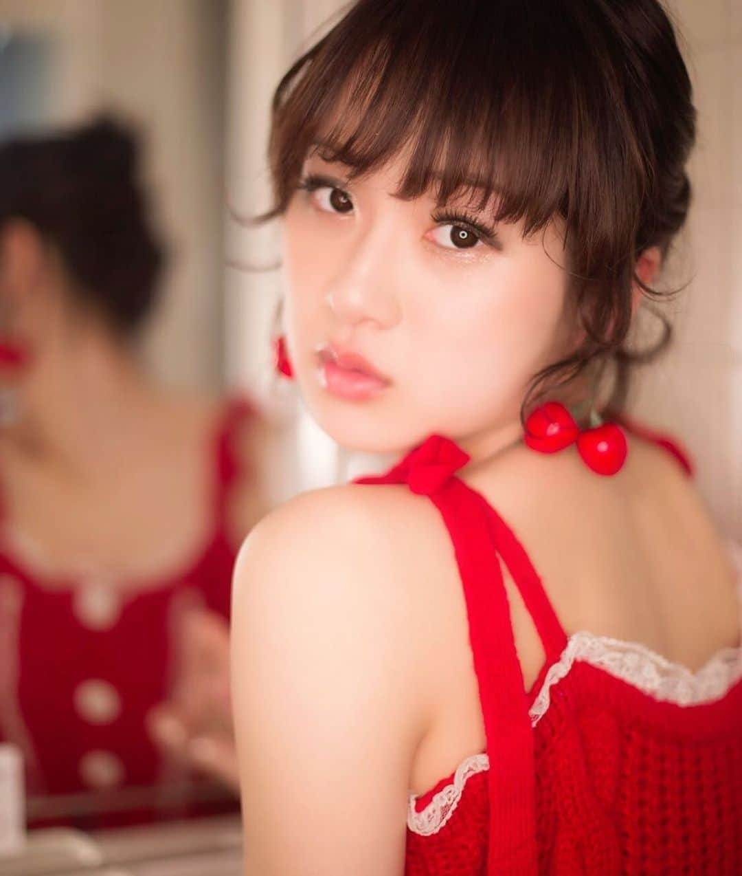 由地成美のインスタグラム：「🍒🍒🍒 ， ， camera▶ @asakichi_99   #由地成美    #物語撮影会 #福岡 #ポートレート #ポートレートモデル #被写体 #モデル #撮影会  #福岡撮影会 #ポトレ #撮影モデル #ランジェリー #写真撮ってる人と繋がりたい #写真好きな人と繋がりたい #japan #girl #cute #sexy  #beauty #model #love #photo #follow #dress #cat」