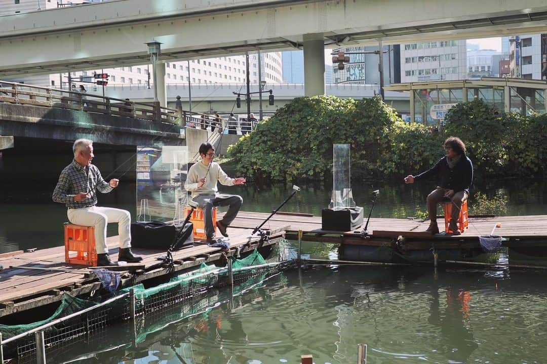 ジャッカルさんのインスタグラム写真 - (ジャッカルInstagram)「JACKALL SPECIAL TALK/SESSION.1 @tarohakase_hats   JACKALL ONLINE FISHING SHOW 2021   ジャッカルオンラインフィッシングショー2021のコンテンツをご紹介。  ヴァイオリニストの葉加瀬太郎さんをゲストに、東京のど真ん中で釣りを楽しみながらいろんなお話を伺いました。  釣りにハマった理由、家族と釣り、思い出の一匹、今後行ってみたい場所とやりたい釣りなど、次から次へとトークは広がります。   出演は葉加瀬太郎さん、小野俊郎プロ、静岡県の遊漁船ZEST号の船長の杉山彰浩プロです。   #jackall #ジャッカル #fishing #outdoor #jkfs2021 #ジャッカルオンラインフィッシングショー #釣り #フィッシング #tarohakase #葉加瀬太郎 #小野俊郎 #杉山彰浩」1月20日 10時08分 - jackall_jp