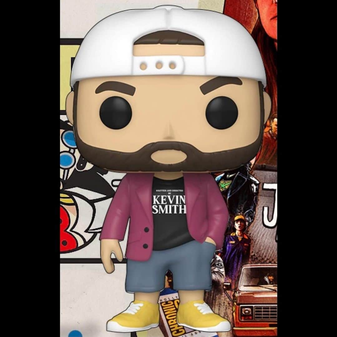 ケヴィン・スミスさんのインスタグラム写真 - (ケヴィン・スミスInstagram)「HOP ON POP! We’re selling signed Silent Bob and @thatkevinsmith @originalfunko Pops at the new @jayandsilentbob website (link in my bio)! These two figures mark the 9th and 10th Pops that have been made of both me and my character, so I love the folks at #funko! Heads-up: we have a limited number (1000 each) so since they’re signed, they’re gonna fly fast! Many thanks to @julian.cmo, @lucasguytaylor, and @chelsey_cole for unboxing this army of me so that all I have to do is write my name 2000 times! Get Popped at the new #jayandsilentbob website, and while you’re there, check out all the new (and old stuff) that @jaymewes and I are signing! Next week at the all new #JayAndSilentBob website: the return of #eJay, aka #AuctionsAskew! #KevinSmith #funkopop #silentbob #signed #pop #pops」1月20日 10時10分 - thatkevinsmith