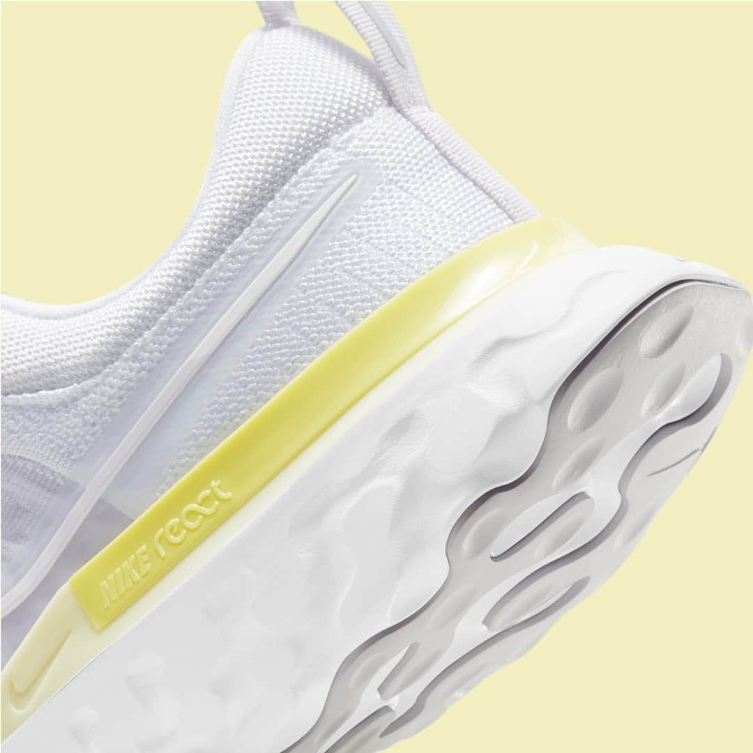 STYLERUNNERさんのインスタグラム写真 - (STYLERUNNERInstagram)「Nike's most iconic running shoe just got an upgrade. The React Infinity Run Flyknit 2 continues to keep you going and going. 🏃‍♀️🏃‍♀️ #stylerunner #nikerunning #nike #nikereactinfinityrun #sneakers」1月20日 11時05分 - stylerunner