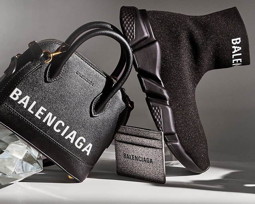 GILTのインスタグラム：「#Balenciaga or bust. Yup, we said it. Tap to shop the Speed 2.0 Sneaker and more.」