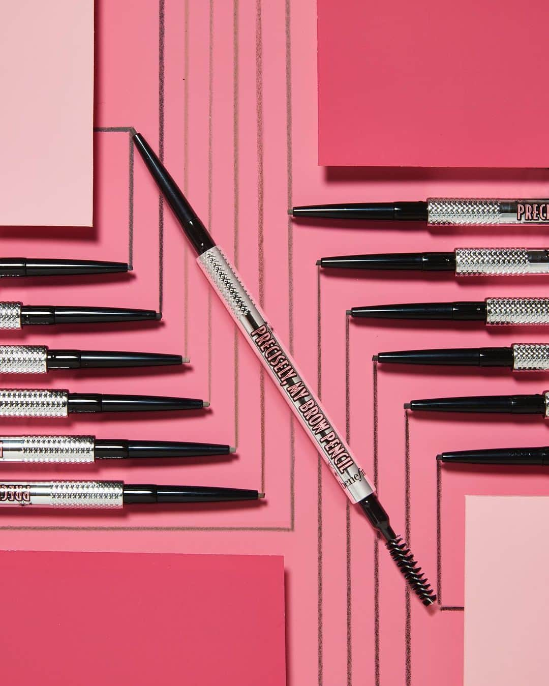 Benefit Cosmeticsさんのインスタグラム写真 - (Benefit CosmeticsInstagram)「New year, new brows!  What shade of #preciselymybrowpencil should YOU be wearing? 💕 Your personalized shade match is just a DM away. DM @benefitshadefinder with an unfiltered photo of yourself in natural lighting with your hair clearly visible. Brow Experts are online from 8:00am-7:00pm PST, today only.  Get matched now! 👉 @benefitshadefinder」1月20日 2時08分 - benefitcosmetics