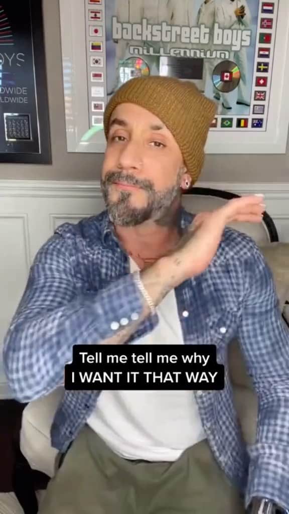 A.J.のインスタグラム：「“I Want It That Way” as a #SeaShanty!! Thanks to @mikakrstic for helping with this!!   @backstreetboys」