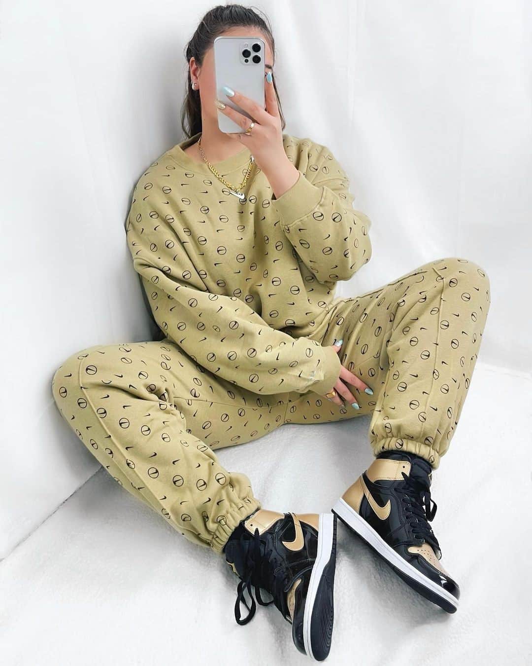 ASOSさんのインスタグラム写真 - (ASOSInstagram)「The tracksuit everybody's been talking about 👏 @rebeccahyldahl wears the Nike all over logo print tracksuit in camel [1793413]」1月20日 2時35分 - asos