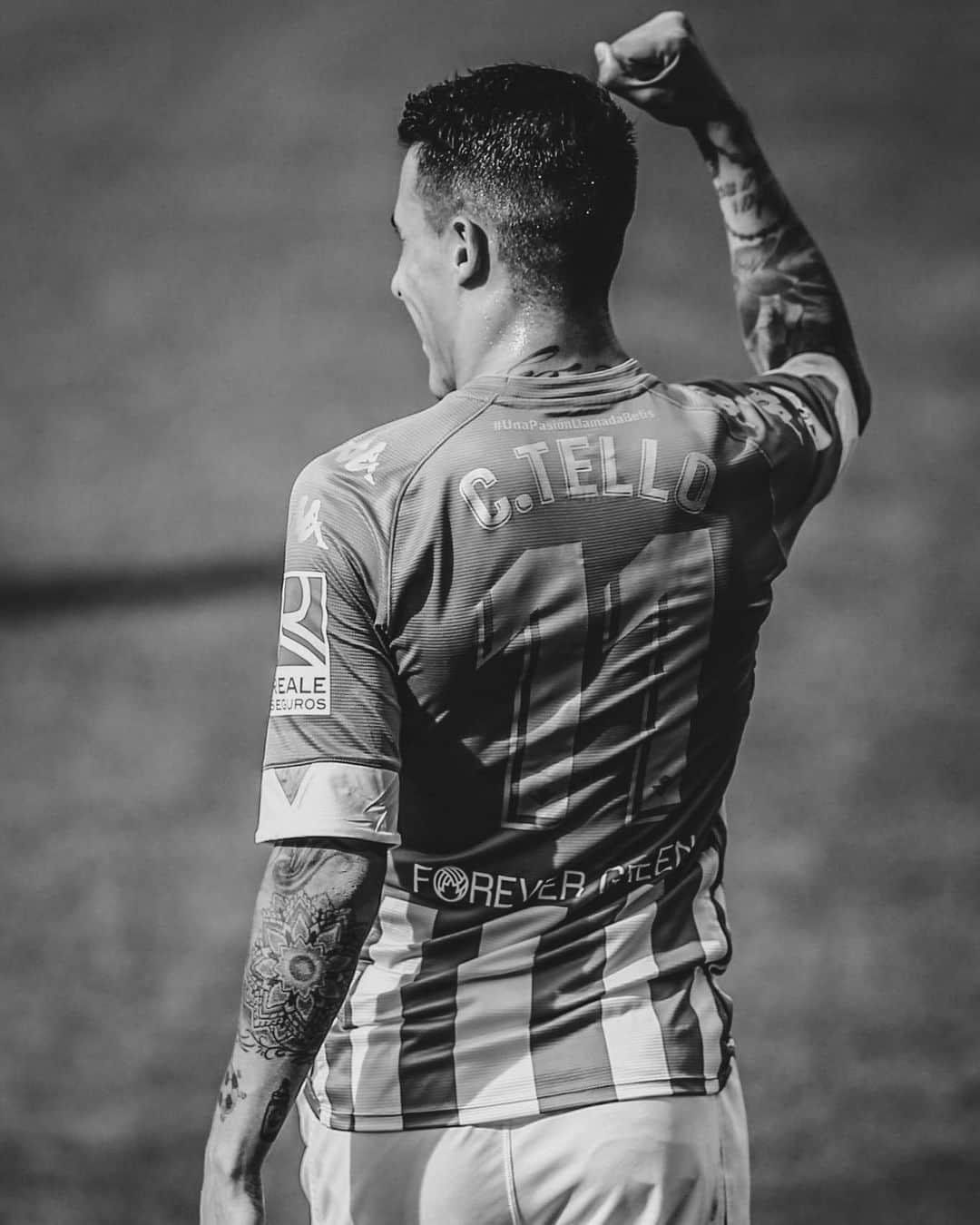 クリスティアン・テージョのインスタグラム：「Ready for tomorrow🚀💚 ▪️Betis VS celta ▪️Benito Villamarín ▪️21:00H」