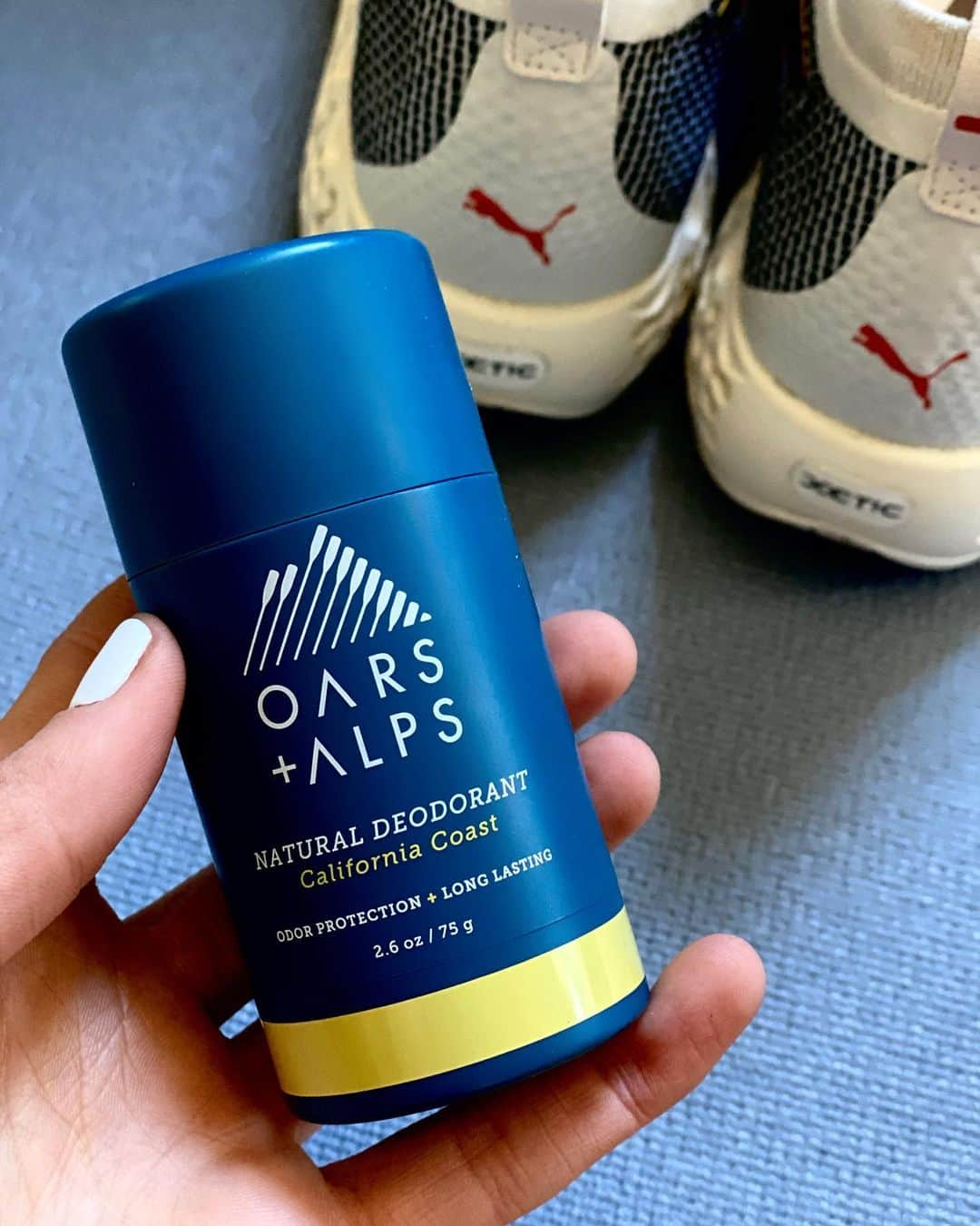 レクシー・トンプソンさんのインスタグラム写真 - (レクシー・トンプソンInstagram)「Training on the road with my essentials. First tournament of the year in Orlando so I’m ready to start strong with my @oarsandalps. #TakeToTheOars 💪🏼」1月20日 5時04分 - lexi