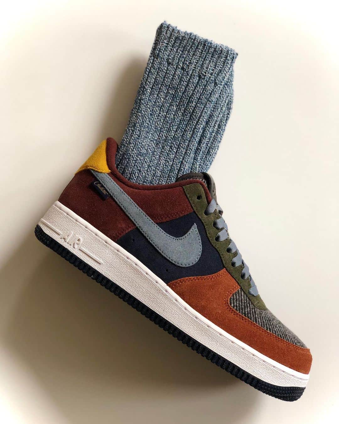 Mr. Tyさんのインスタグラム写真 - (Mr. TyInstagram)「Whoops totally hid this pair of @pendletonwm AF1s from myself. The @allthingsregular socks should be going live this week. This denim colored pair is pretty sweet!  #ijustlikeshoes #complexkicks #airmax1 #am1 #mynikeids #myids #nikeidcreatives #theshoegame #airmax #airmaxalways #pendleton #pendletonid #tysids #nikeid #nikebyyou #af1 #airforce1 #airforceone #af1gallery #teamaf1 #af1always #af1squad #forcegang #nikeid #airforce1cartel」1月20日 5時39分 - regularolty