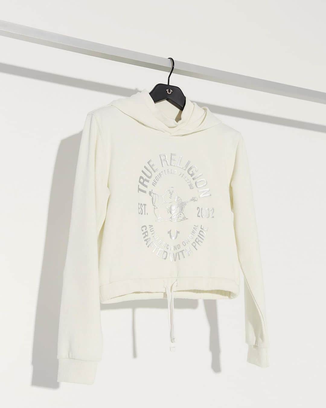 のインスタグラム：「There’s no limit when it comes to your hoodie collection. #MYRLGN」