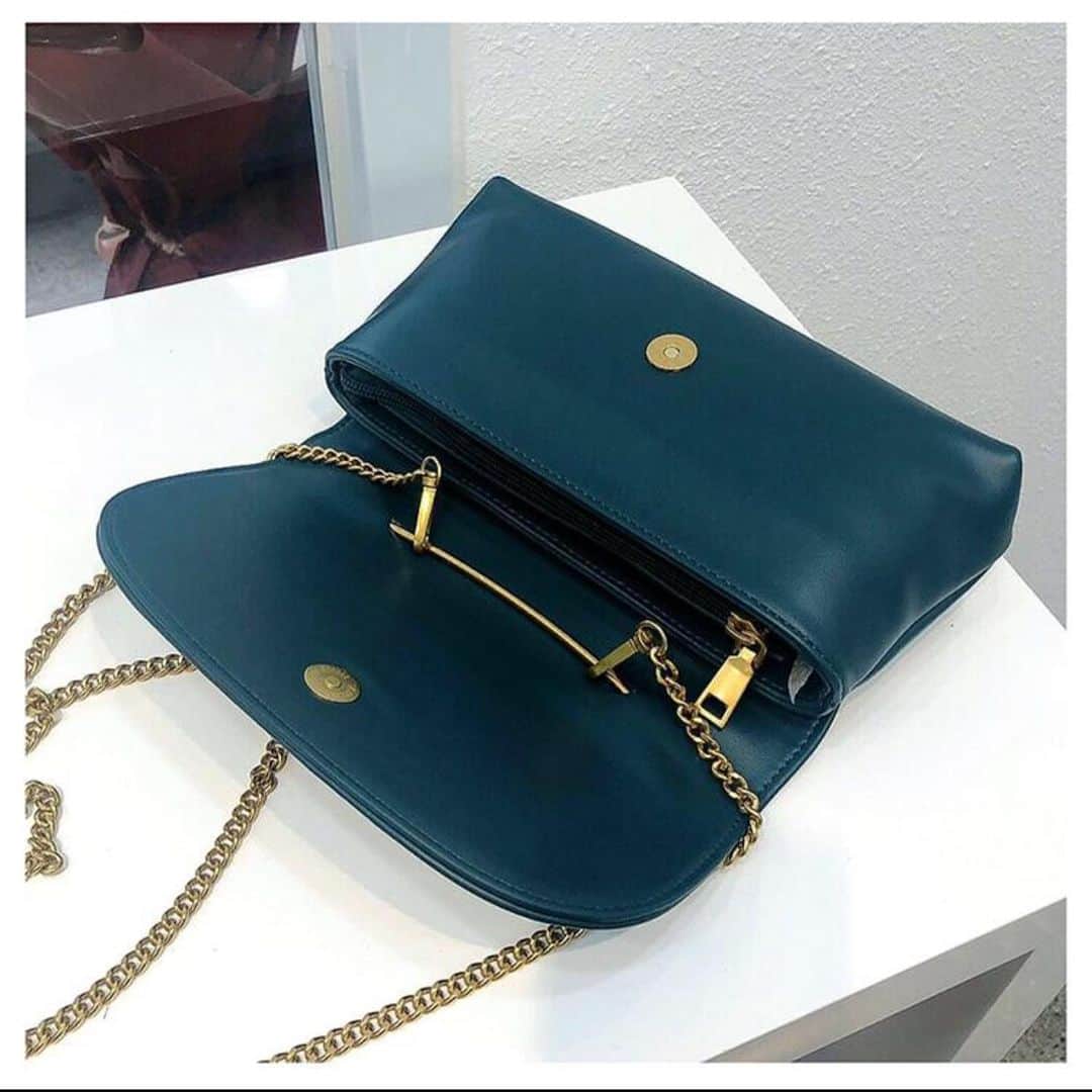 Outfits Selectionさんのインスタグラム写真 - (Outfits SelectionInstagram)「DESIGNER PIN SOFT HANDBAG, $75.00 - by @goddess.style.unique at GODDESSSTYLE.US  .  Shopping guide and modern online store for women's  .  + FREE Worldwide Shipping & Easy Return  comes in Coffee and Khaki Colors  .  ✅Get 10% OFF USE PROMO CODE: NICE10  .  You may place your order at our website  at GODDESSSTYLE.US  .  by @goddess.style.unique  _______________________________  ✅ Get 10% OFF USE CODE: NICE10  ✅ FREE Shipping Worldwide🌍  _______________________________  GODDESSSTYLE.US  #FOLLOW @goddess.style.unique  for more contemporary」1月20日 6時08分 - outfits.selection