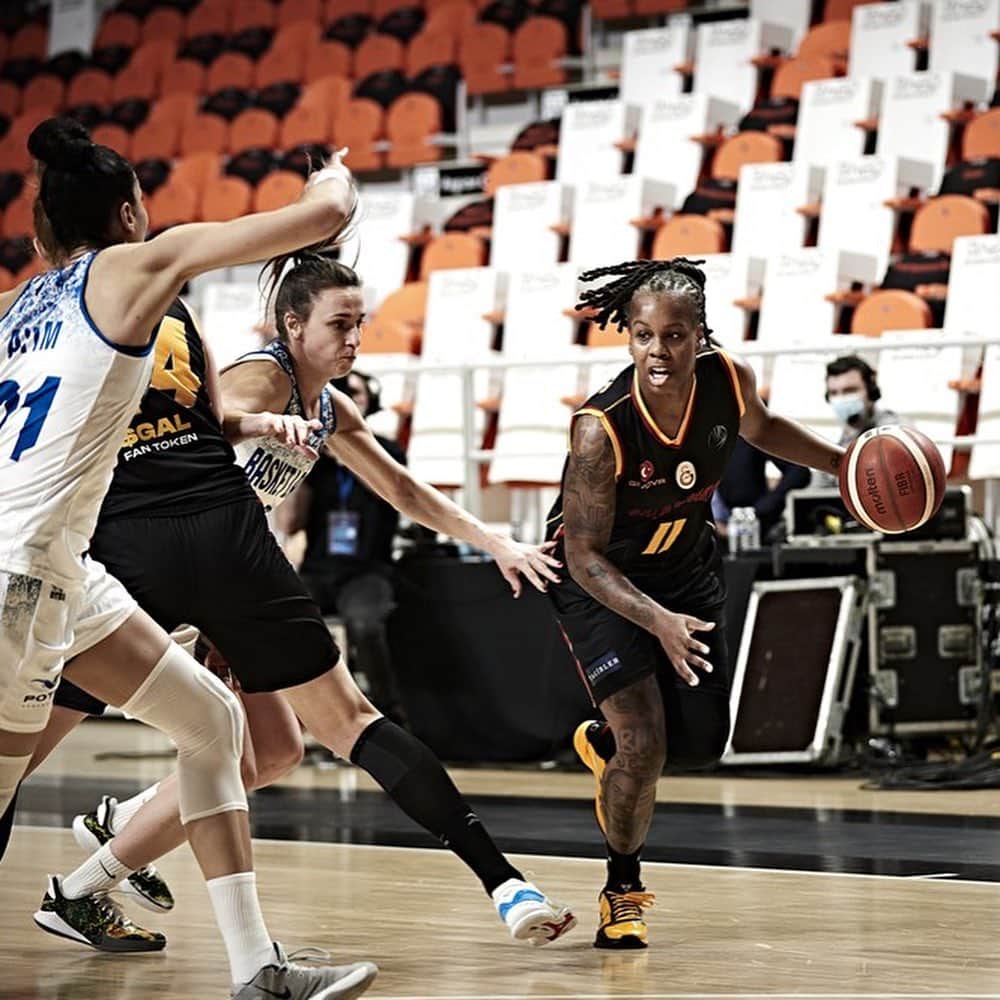 ガラタサライSKさんのインスタグラム写真 - (ガラタサライSKInstagram)「📸 78 - 59 galibiyetimizle sonuçlanan Basket Landes - #Galatasaray karşılaşmasından kareler. #SarayınSultanları」1月20日 6時21分 - galatasaray