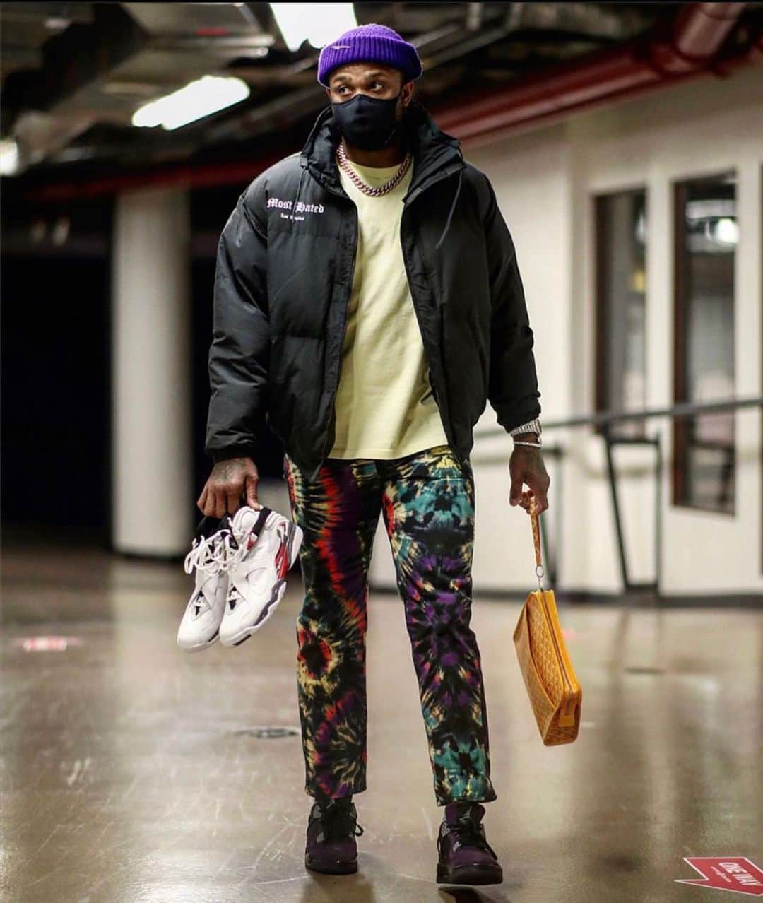 のインスタグラム：「@pjtucker in the MostHated Puffy 🔥🔥🔥🔥🔥🔥 @mhp.la  Dropping soon!!」