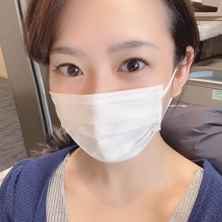 のインスタグラム：「おはようございます！ この後8:40から #ラジオ日経 アサザイです😊  本日のゲストは証券コード7097 #さくらさくプラス　です！  是非お聴きください😄  今日も今日とてすっぴんだけど、今回のマツエクめっちゃいい！  起きてる感じする🤣笑  @hills_eyedesign  #ラジオ　#経済　#フリーアナウンサー　#玉木碧」