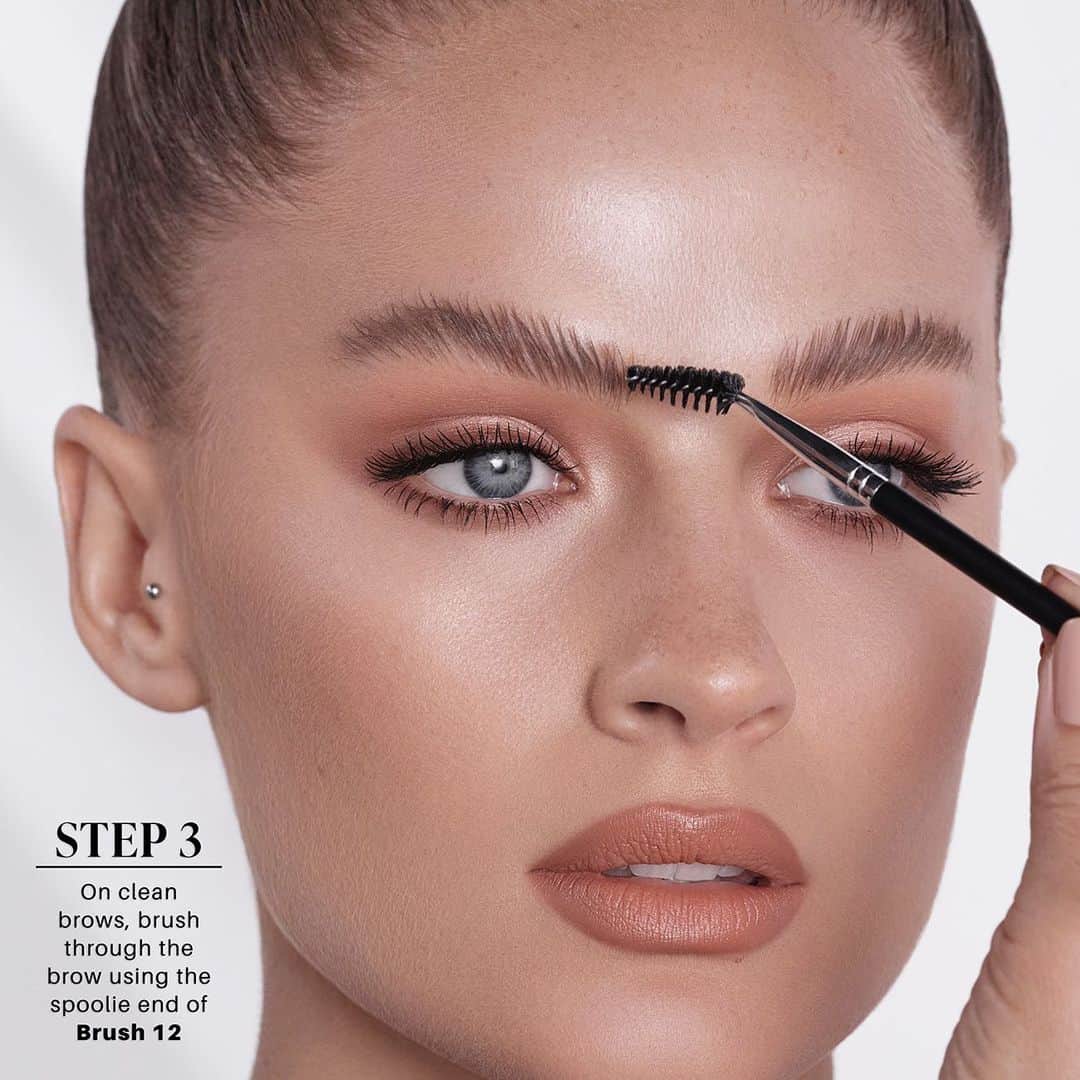 Anastasia Beverly Hillsさんのインスタグラム写真 - (Anastasia Beverly HillsInstagram)「🥶Brow Freeze makes getting that feathered brow look easier than ever! 🥶 You can get professional-level results in just a few steps🥶⁣ ⁣ 👁️ Step 1: Pick up a small amount of Brow Freeze styling wax with your spoolie⁣ 👁️ Step 2: Work the product back and forth on the back of the cap or the back of your hand⁣ 👁️ Step 3: Starting with clean brows, brush Brow Freeze through your brow hair with the spoolie⁣ 👁️ Step 4: Create the shape you want by using upward motions and pressing down⁣ 👁️ Step 5: Using the metal ferrule of Brush 12, press down lightly until each brow hair is laying flat⁣ 👁️ Step 6: Continue pressing down to make sure your look is locked in⁣ ⁣ Let us know if you have any other :cold_face: Brow Freeze 🥶 tips or experiences to share below! ⬇️⬇️⬇️⁣ ⁣ #anastasiabeverlyhills #anastasiabrows #ABHIcedOut」1月20日 8時26分 - anastasiabeverlyhills