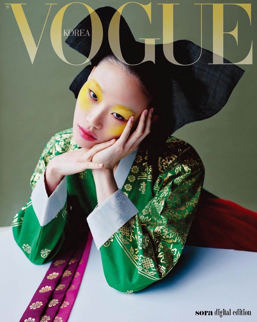 ソラ・チョイさんのインスタグラム写真 - (ソラ・チョイInstagram)「@voguekorea  Thank you everyone ❤︎ #최소라 #sorachoi  @romanyoung  @fordmodels  @wilhelmina.london  @special_management  @yg_kplus  #AsianModel #KoreaModel」1月20日 19時14分 - sola5532