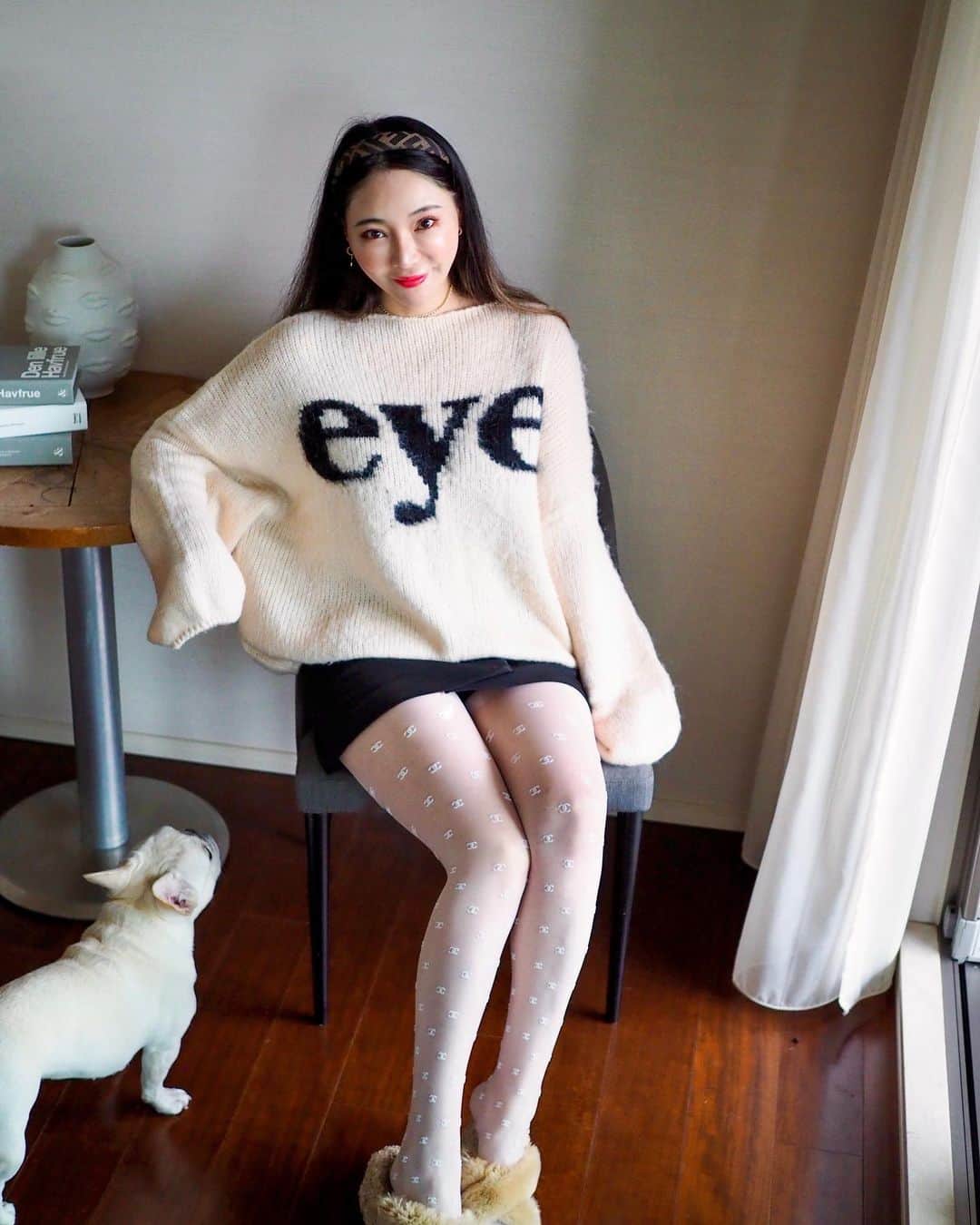 クリスティン・ウェイさんのインスタグラム写真 - (クリスティン・ウェイInstagram)「New Arrival @valmuer_official @valmuer_global  #ootd #cwfashion  #christinewei #クリスティンウェイ #valmuer #ヴェルムーア #fashiongram #fashionista #knitwear」1月20日 19時37分 - prettywhy