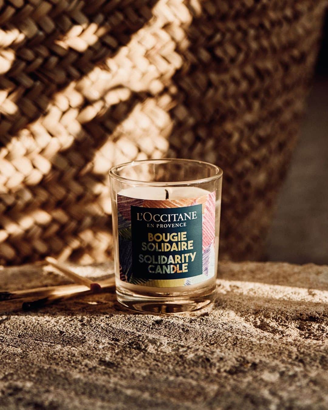 ロクシタンのインスタグラム：「L’Occitane’s solidarity candle 🕯✨  We recently had the bright idea to support UNICEF’s vitamin A supplement programs with our light for sight candle. These programs help prevent childhood blindness by improving the children’s immune systems and reducing vitamin A deficiency linked to blindness in young people. 100% of the profits* will go directly to this initiative. We hope you’ll join us in supporting this incredible cause! 🙌  *UNICEF does not endorse any brand, product or service  #CaringforSight #PreventableBlindness #Blind #Charity @unicef #LOccitane #LOccitanesupportsUNICEF」