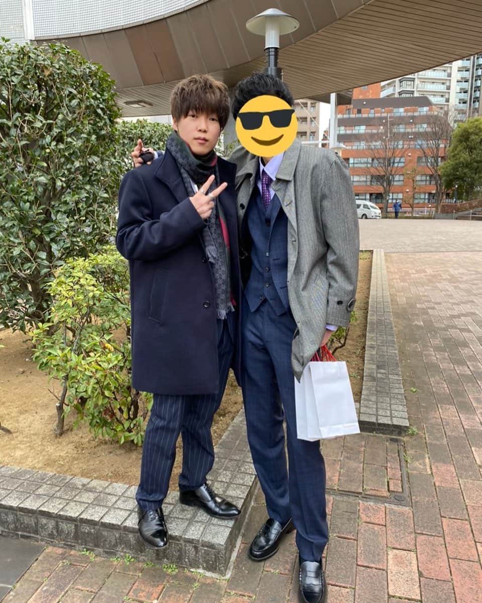 きんふんぱーりーのインスタグラム：「成人式行ったよう  #成人式 #成人 #新成人」