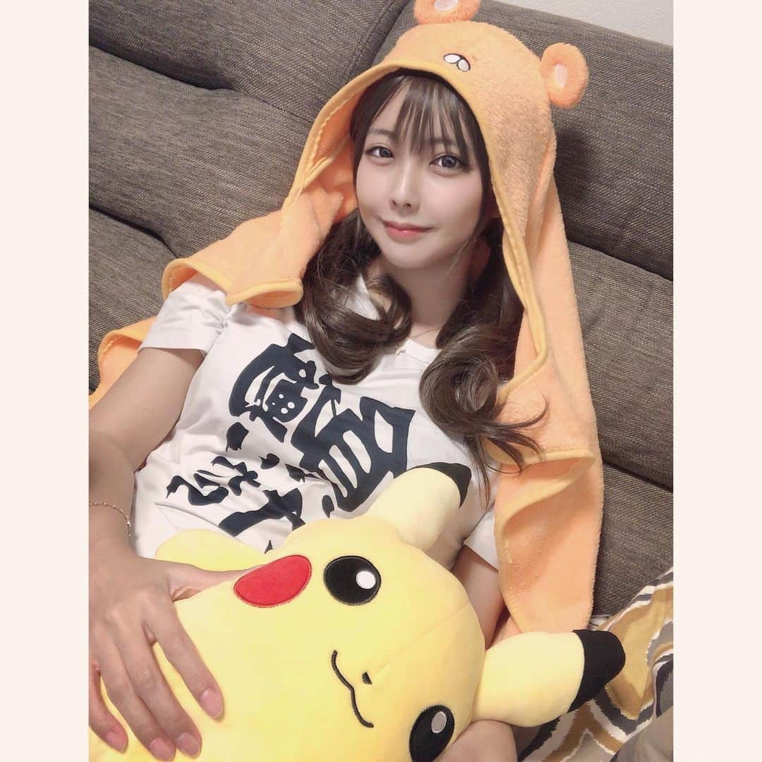 みまるさんのインスタグラム写真 - (みまるInstagram)「干物妹みまる⭐️⭐️⭐️  #tiktok #tiktoker #mimaru #インスタグラビア #インスタグラマー #モデル #アイドル #地下アイドル #女優 #ニート #カリスマニート #てんちむリスペクト #てんちむ #干物 #干物女 #干物妹みまる #みまる #japanesegirl #korea #韓国語勉強中の人と繋がりたい #とりあえず頑張ろ #働かない勇気 #働きたくない #酒ヤクザ #歌舞伎町 #インスタ消えたからやり直し #やりらふぃー #地雷女  #ピカチュウ #うまるちゃん」1月20日 11時48分 - mimaru_dayo