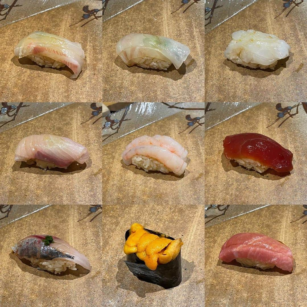 ᴅᴏᴜʙʟᴇsᴏᴜᴘさんのインスタグラム写真 - (ᴅᴏᴜʙʟᴇsᴏᴜᴘInstagram)「최애 스시야 🍣 신사 #스시오마주  가성비 대박,, 내가 젤 좋아하는 쉐프님 샤리에 나온 거 하나하나 정말 빠짐 없이 다 넘 맛있었던,, 또 먹고 싶다아,, 🥺 금태랑 우니,,, 그리고 시즈오카산 와사비,, 진짜 최고여따,, 👏❤️ 예약 힘들어질까봐 나만 알고 싶은 곳,, 너무 인기 많아지면 안되는데에,, 🥵 조만간 또 가야지 ,, 총총 🚶‍♀️🏃‍♀️🚶‍♀️🏃‍♀️  #습습_맛집 #스시야 #스시오마카세」1月20日 12時12分 - doublesoup