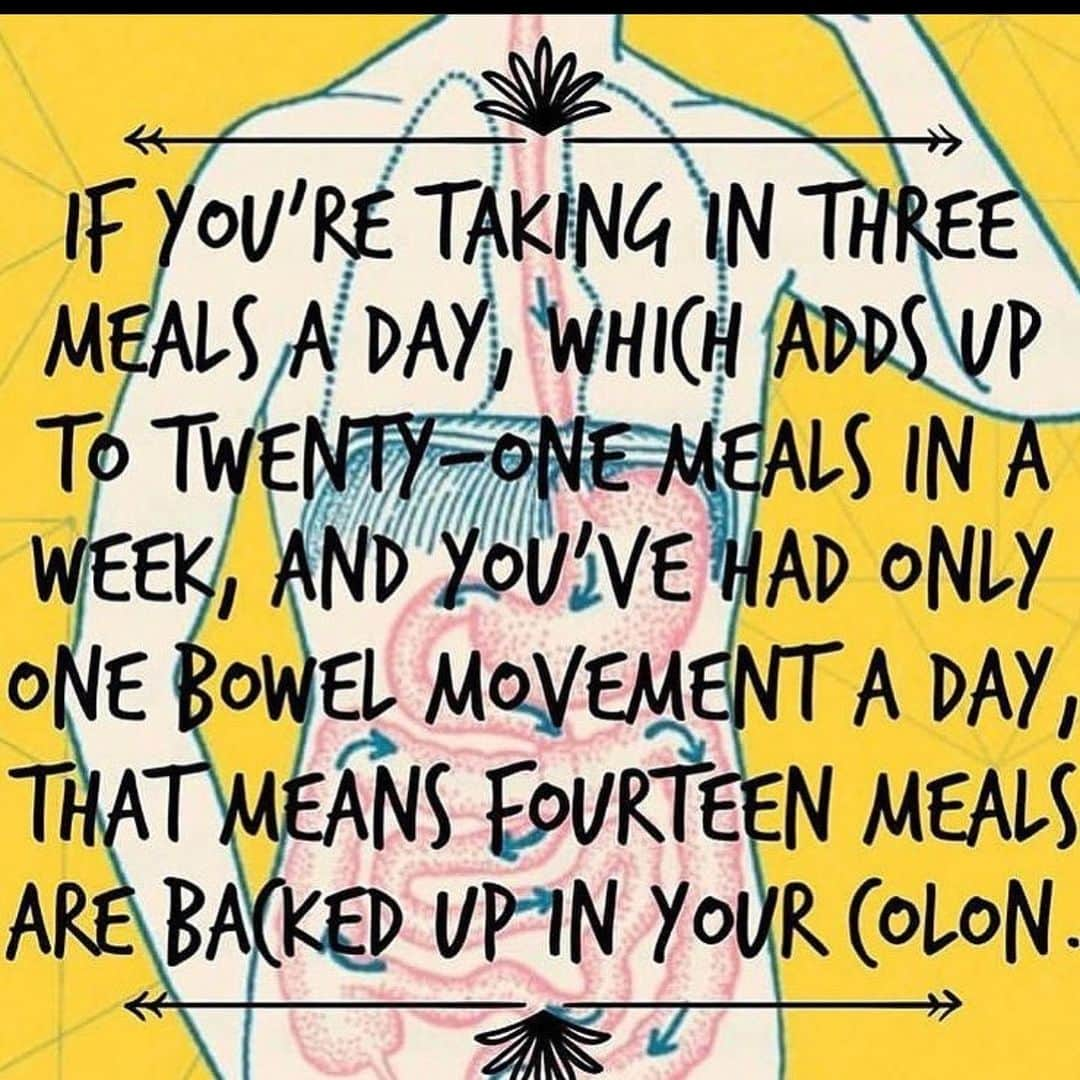 ニーナ・メルセデスさんのインスタグラム写真 - (ニーナ・メルセデスInstagram)「Many people who are trying to lose weight, after a period of time and weight loss, experience a plateau. It seems nothing you do makes you lose more weight. You try dieting more and you try exercising more, but to no avail. There are only so many calories you can cut before you aren't eating anything and that isn't a viable option for weight loss, or life.  Maybe that current stop in weight loss has nothing to do with your eating plan? What if the problem lies in your colon? Obviously all your food passes through your colon, but if that is blocked the food ends up sticking to the walls. Your body hangs on to the weight. At the same time nutrients are not being absorbed by your body. This results in you being even hungrier and wanted to eat more food. Well, if you eat more food you will not only fail to lose weight you will gain some back. Not really what you want. This can be exacerbated by eating processed foods which make your colon slow to digest and your body slow to gain nutrients.  What is the answer? A colon cleanse. And there are products to take care of this. With the blockage gone after a colon cleanse, food no longer stick to the walls. Instead it is digested and passed out of your body. The nutrients from the food are absorbed by your body thus your body will not need to be hungry and demand more food. You won't be eating more. Instead you need to eat less.  Link in my bio to purchase or visit apothecarybymariza.com  Use my code 10OFF   💊I also carry a pill version of my plant based fatburner called LipoBurn on my site.   #detoxtea #coloncleanse #colon #energy #energytea」1月20日 15時25分 - lifewithmariza