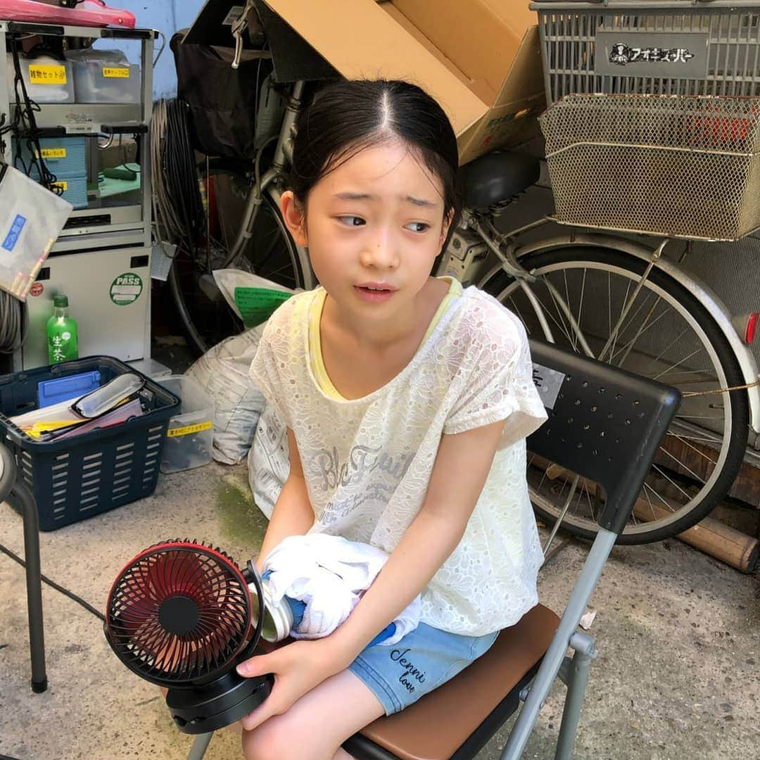 白鳥玉季さんのインスタグラム写真 - (白鳥玉季Instagram)「11歳になりました😆 また一つ大人の階段を登りました。 これからもたくさんステキな経験が出来るように頑張ります✨  これからも応援よろしくお願いします❣️  #白鳥玉季  #誕生日 #11歳」1月20日 15時54分 - shiratori_tamaki