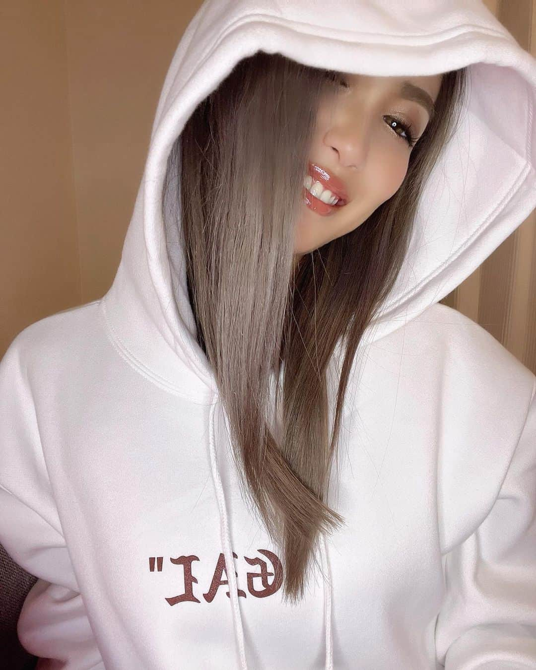 鈴木愛美さんのインスタグラム写真 - (鈴木愛美Instagram)「🤍🧉🤍🧉🤍🧉🤍🧉🤍 . @world_wide_famous @world_wide_famous @world_wide_famous . . . #fashion #GAL #worldwidefamous」1月20日 17時14分 - x.manya.x