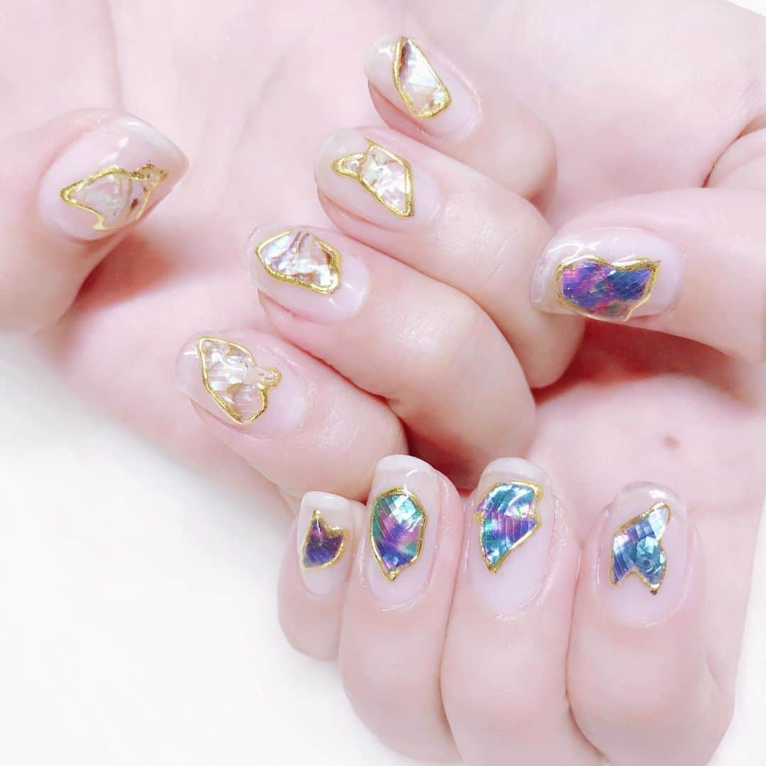 なかやまちえこさんのインスタグラム写真 - (なかやまちえこInstagram)「お気に入りの個性派ネイル⠀ ⠀ #nail #nails #nailart #ネイル #美甲 #ネイルアート  #japanesenailart #manucure #japanesenails #manicurist #gelnails #أظافر #네일아트 #미용 #vẽmóng #ngườiđẹp  #เพ้นท์เล็บ #искусствоногтя #artedeuñas #เพ้นท์เล็บเจล #ジェルネイルデザイン #ネイルデザイン #senikuku #nagelkunst #個性派ネイル」1月20日 17時24分 - chiekonakayama